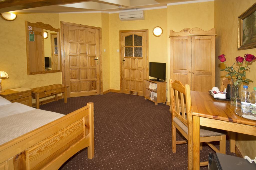 Hotel Retman Torun Bagian luar foto