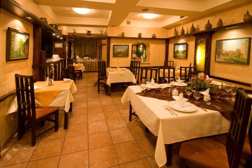 Hotel Retman Torun Bagian luar foto