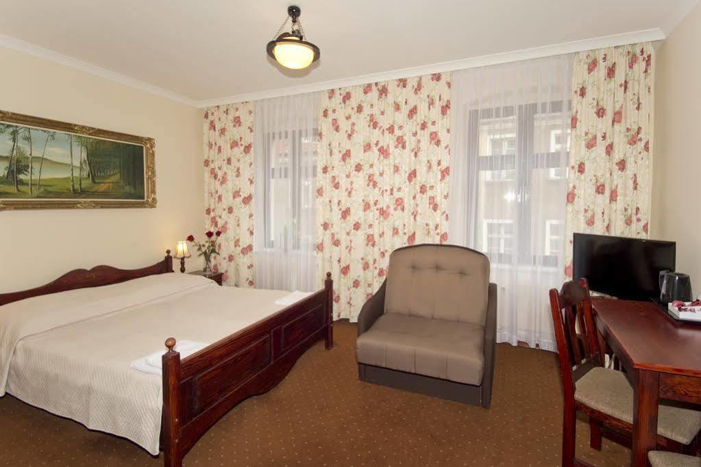 Hotel Retman Torun Bagian luar foto