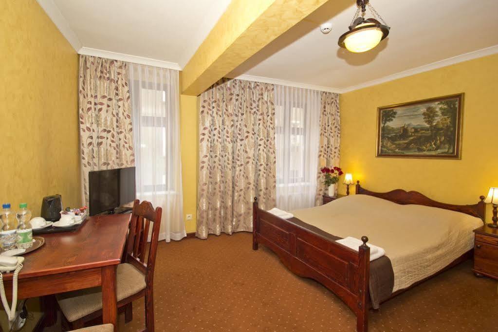 Hotel Retman Torun Bagian luar foto